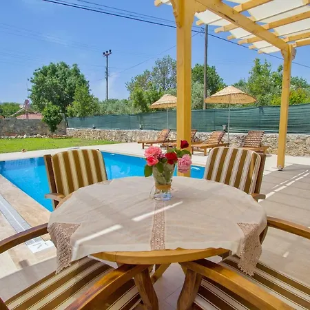 فيلة Tatil Premium Esen *