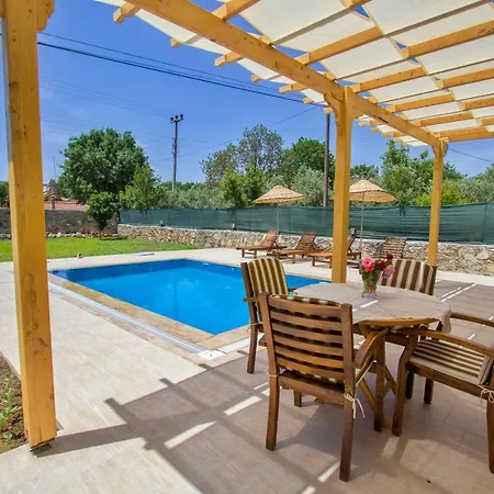 Tatil Premium Esen فيلة